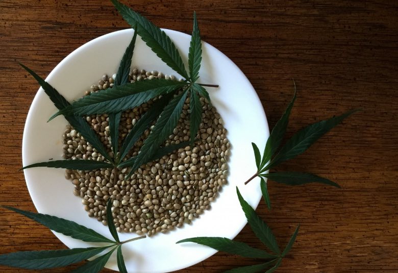 semi femminizzati di cannabis Outdoor 
