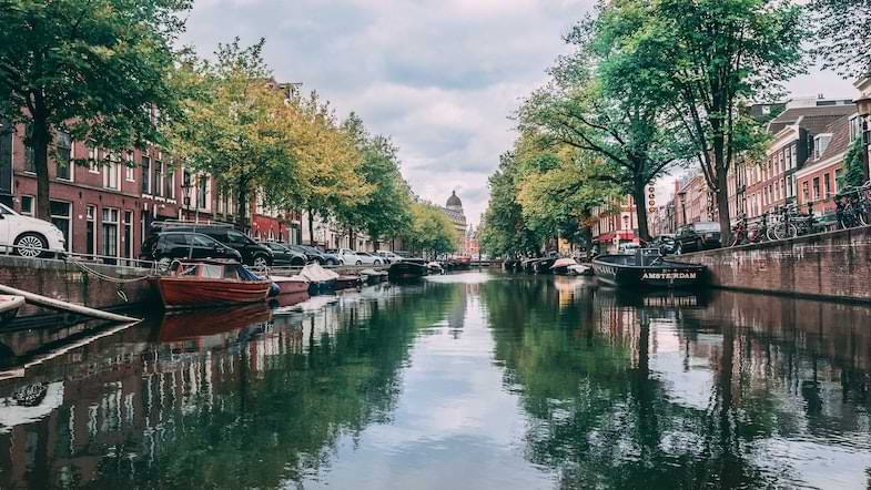 Amsterdam, uno dei luoghi per i fan della marijuana | Sensory Seeds