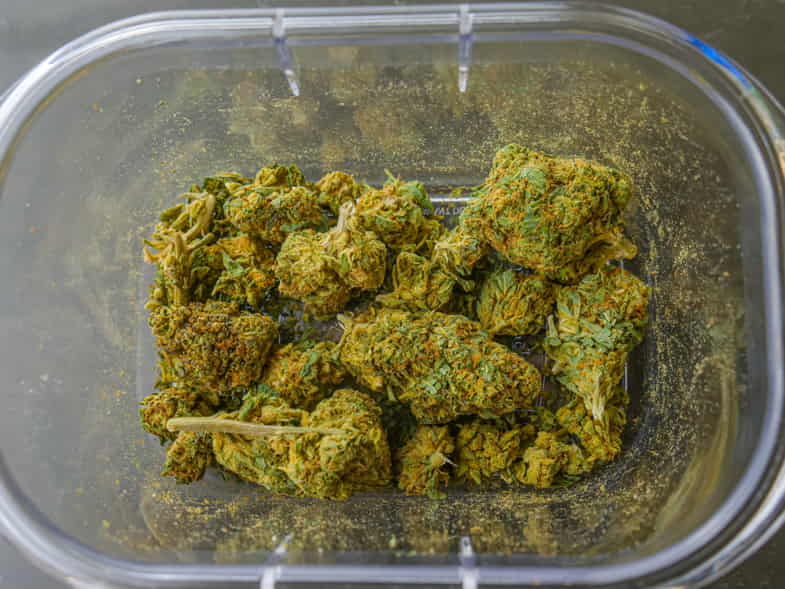 Infiorescenze di cannabis fast flowering | Sensoryseeds