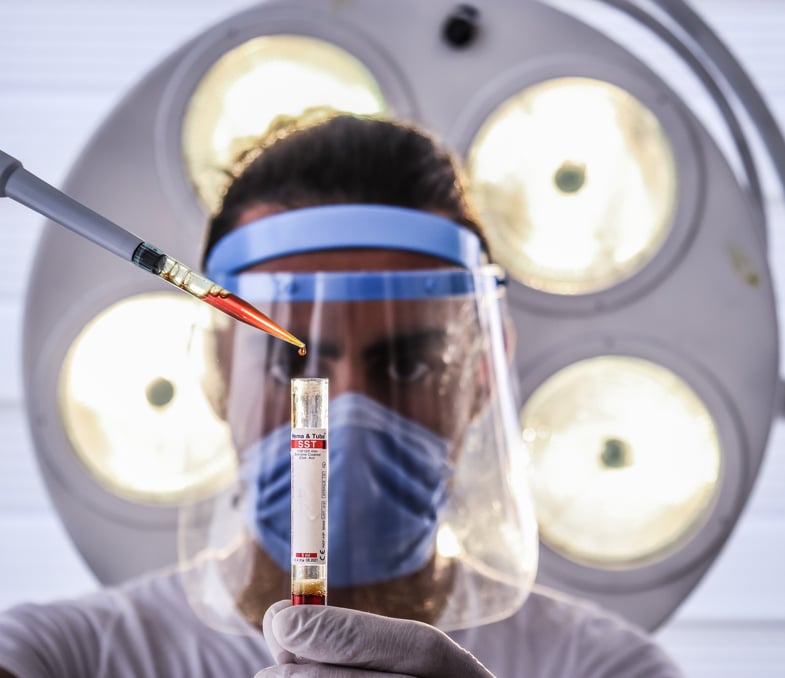 Come vengono prodotti i cannabinoidi sintetici | Sensoryseeds